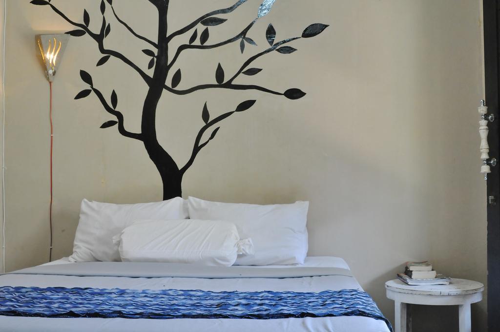 Three Little Birds Homestay Gili Trawangan Exterior photo